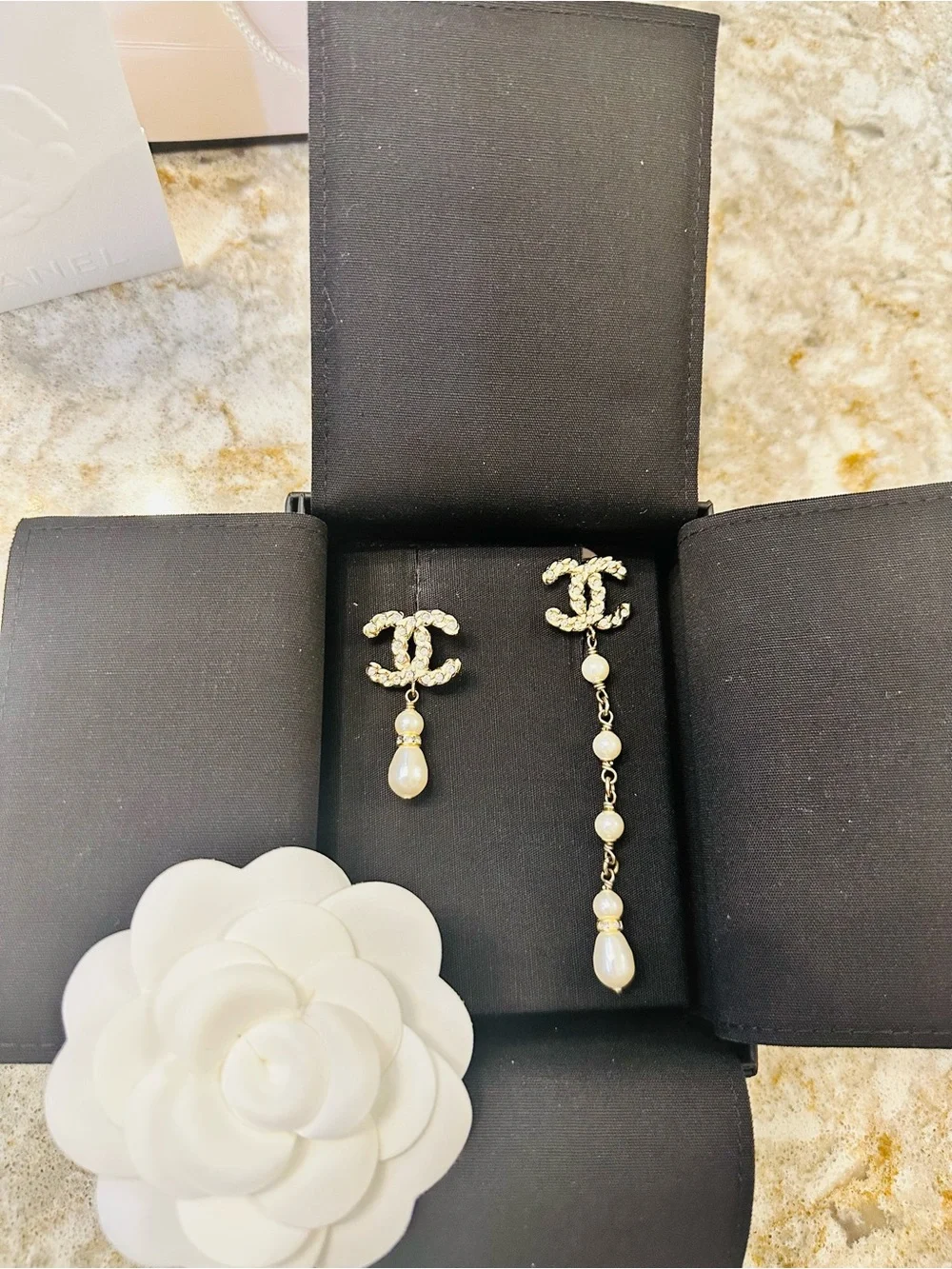 CHANEL Gold-Tone Pearl Drop Asymmetric CC Logo Earrings